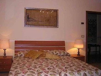 Appartamento Alla Fenice Venedig 0*,  Italien