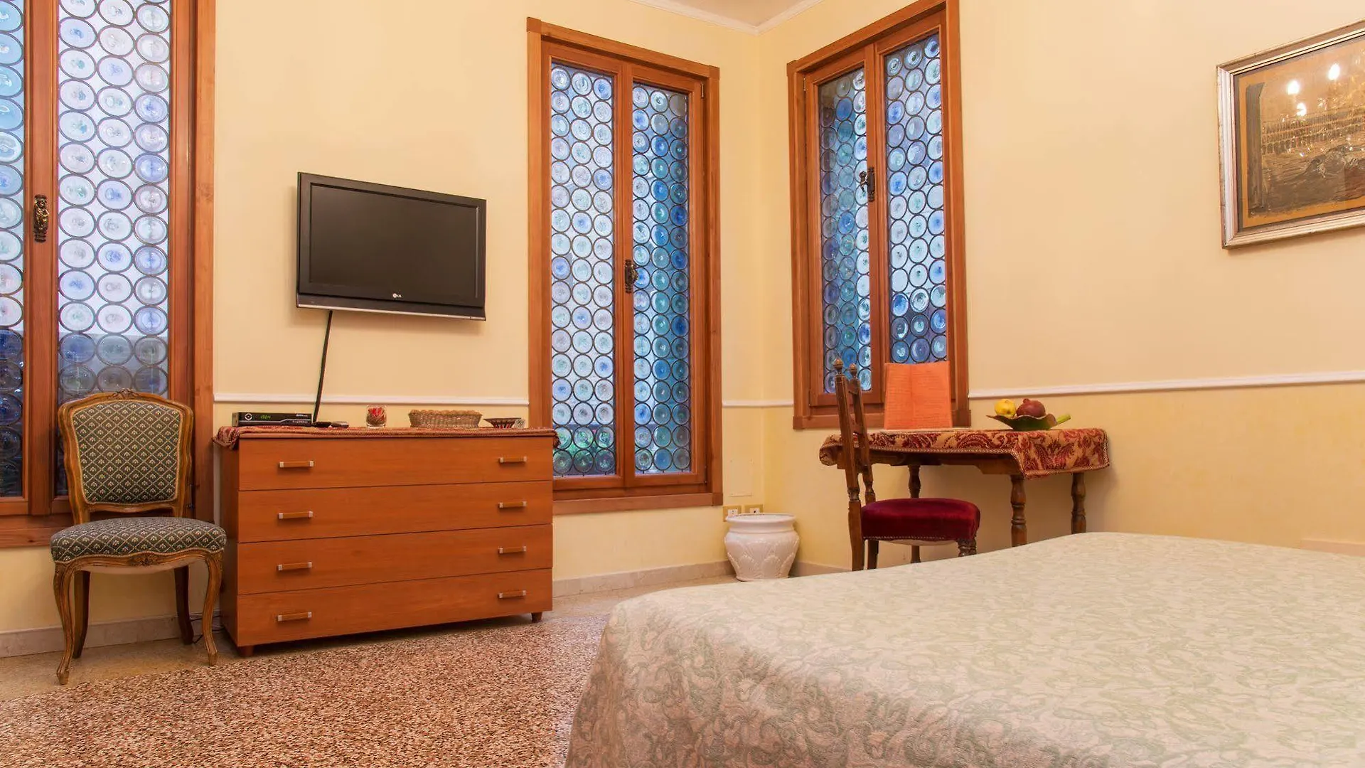 Apartament Appartamento Alla Fenice Wenecja